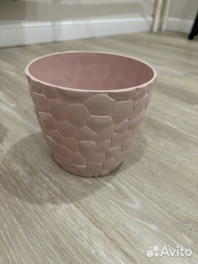 Горшки для цветов пластиковые