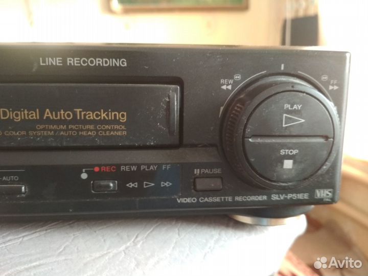 Видеомагнитофон sony