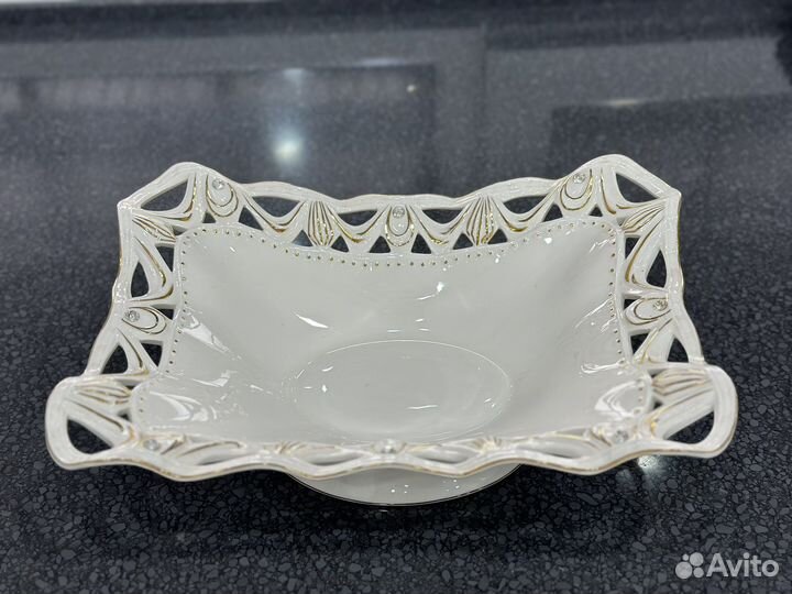 Ваза для фруктов большая