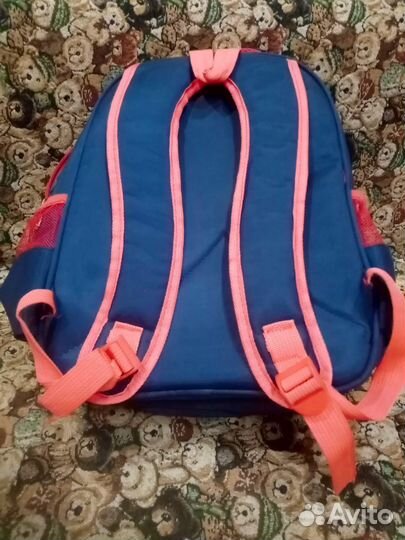 Рюкзак детский в отличном состоянии