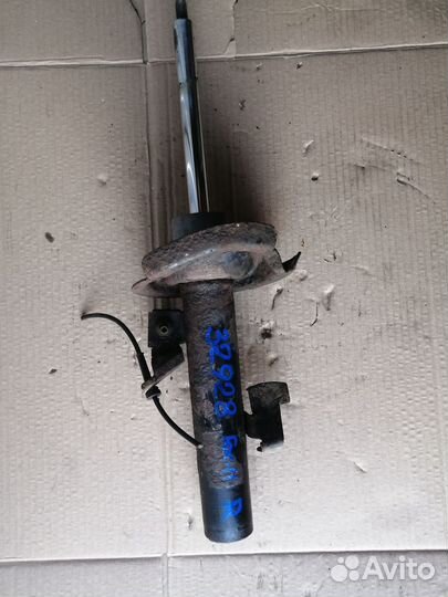 Амортизатор передний правый Ford Focus 2 оригинал