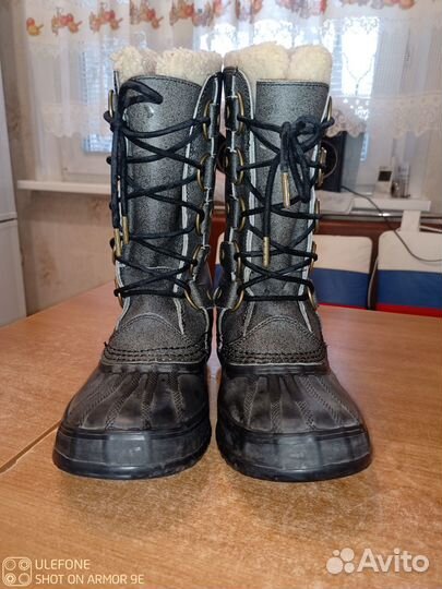 Зимние сапоги канадской фирмы sorel