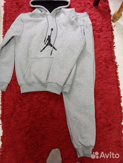 Спортивный костюм