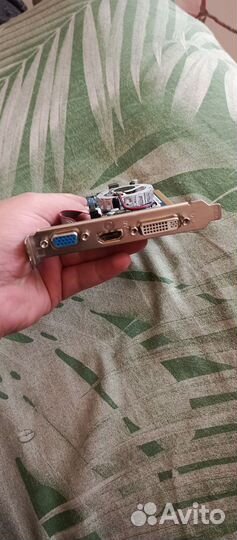 Видеокарта Gigabyte GeForce 8400 ddr2 512 мб