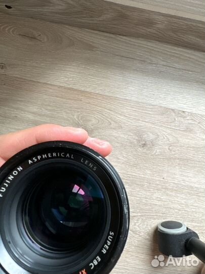 Объектив fujifilm 56 1.2 R