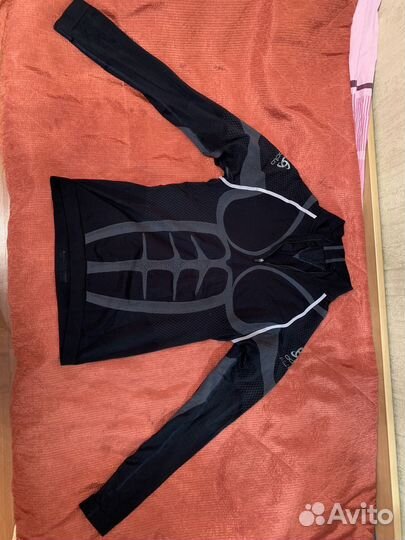 Верх комбинезона odlo