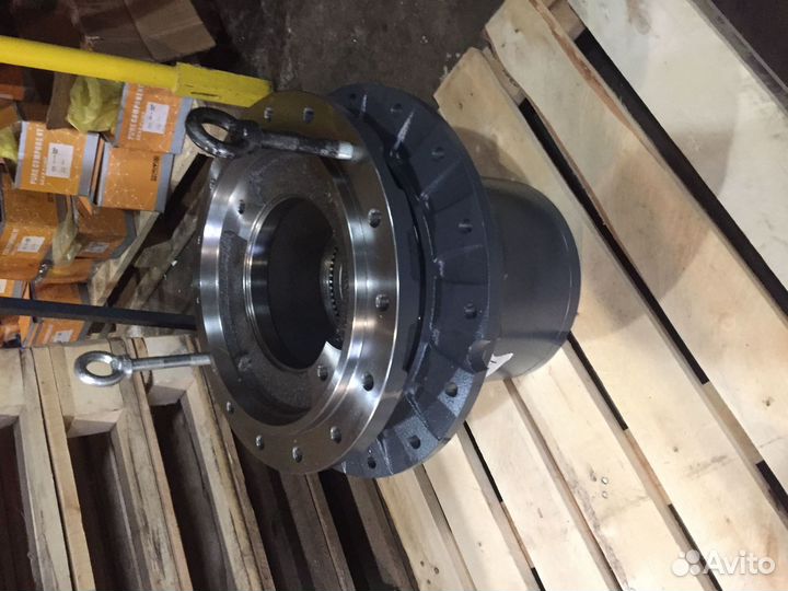 Редуктор хода hitachi EX100