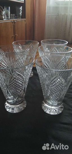 Хрустальные фужеры, кружки, стопки