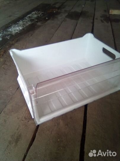 Ящики от морозильника холодильника
