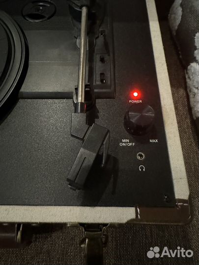 Проигрыватель пластинок Crosley