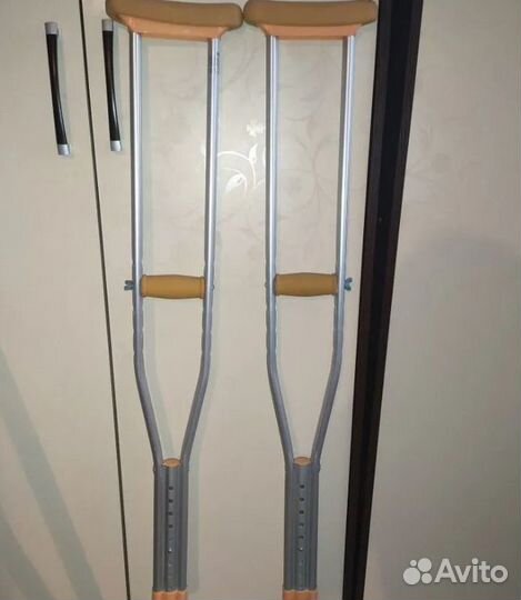 Прокат костылей подмышечных