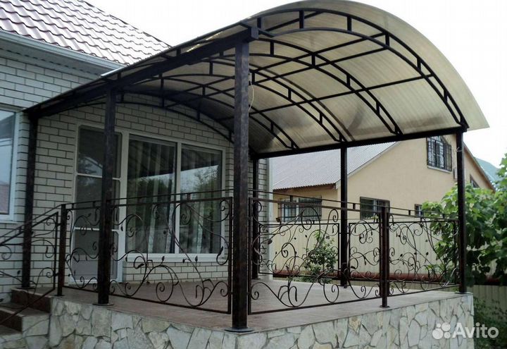 Металлические навесы для автомобиля