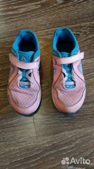 Кроссовки Reebok на девочку