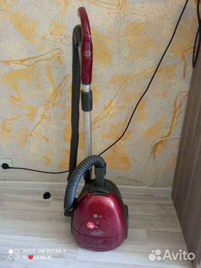 Пылесос LG