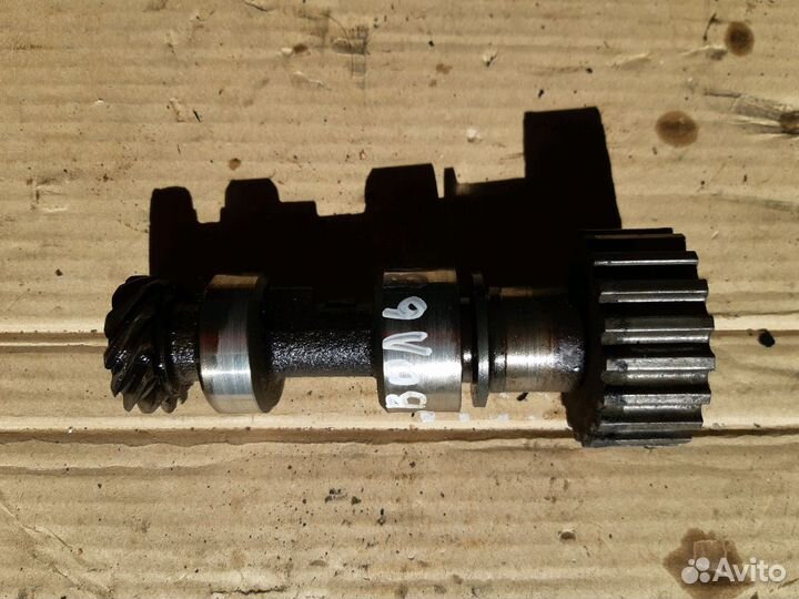 Приводной вал Вольво 440 460,Рено 19 v1.7