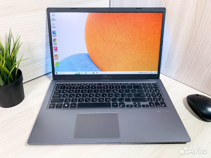 Ноутбук Asus Vivobook Ryzen 3/8Gb/SSD256Gb