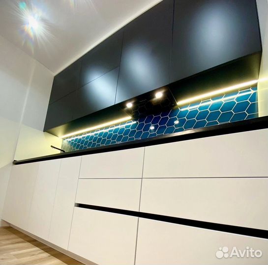 Кухонный гарнитур Пенинсула Новый