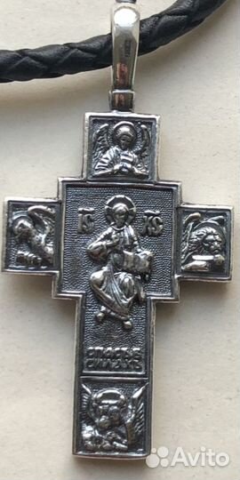 Крест на гайтане