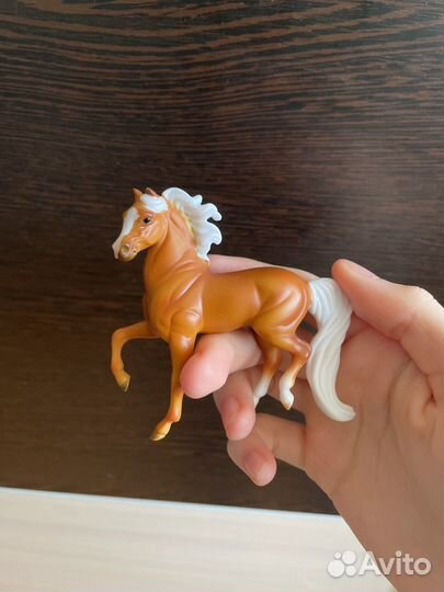 Лошадь шляйх стейбл