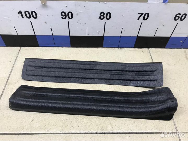 Накладка порога (внутренняя) RAV 4 2013