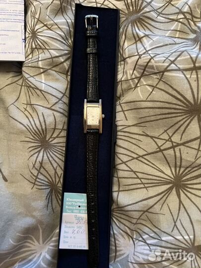 Золотые часы platinor