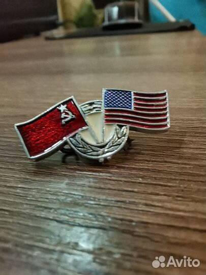 Значок США СССР