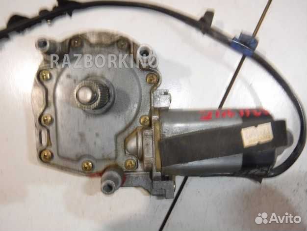 Моторчик переднего левого стеклоподъемника
