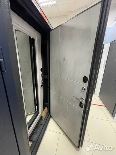 Дверь входная