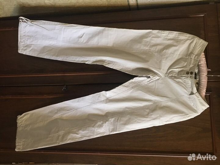 Несколько пакетов вещей