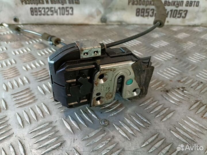 Замок двери задний левый infiniti fx37s