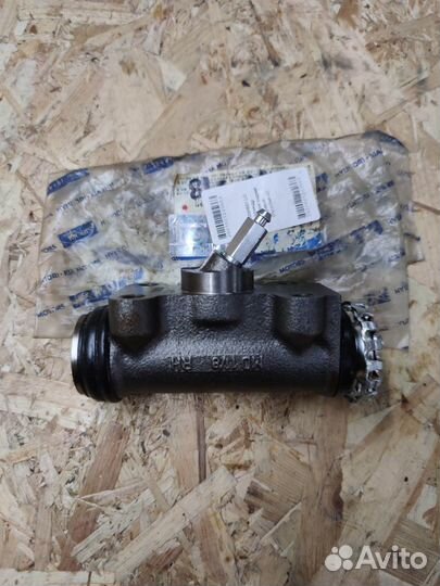 Рабочий тормозной цилиндр Hyundai HD 78