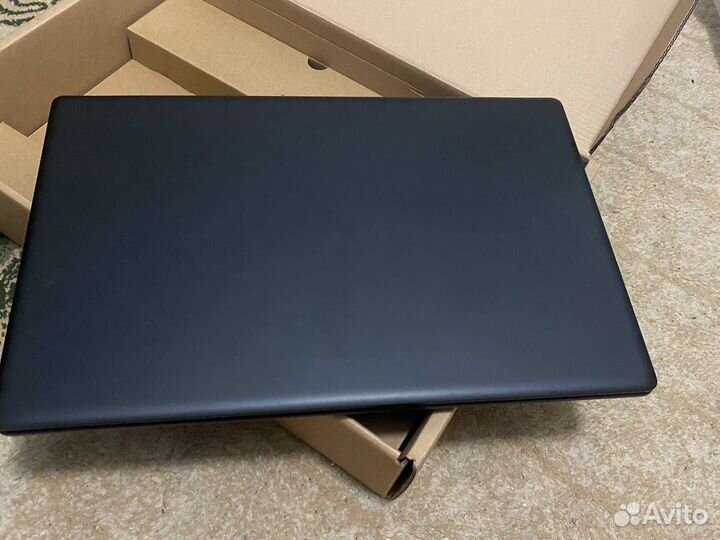 Ноутбук для работы и учебы