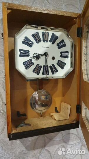 Часы старинные настенные с боем