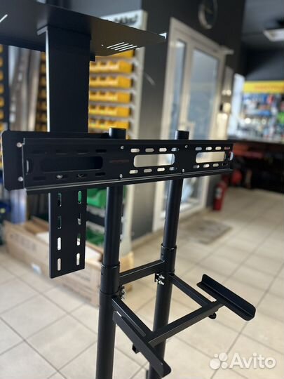 Аренда стойки для телевизора