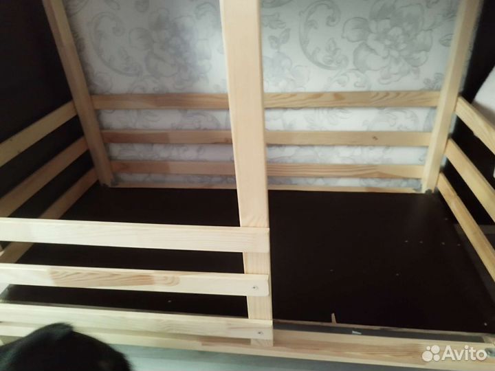 Домик-кровать для собаки