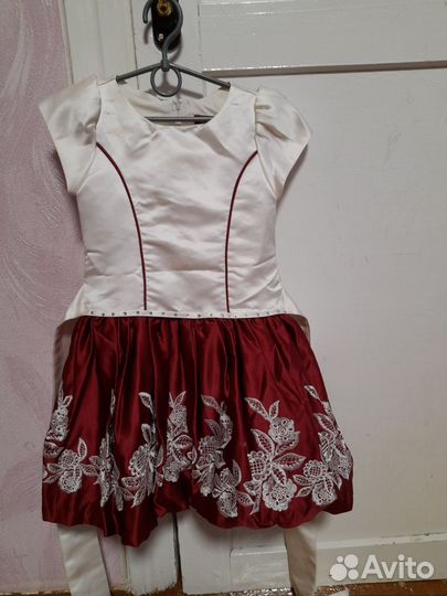 Нарядное платье для девочки