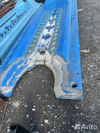 Пантон для гидроцикла