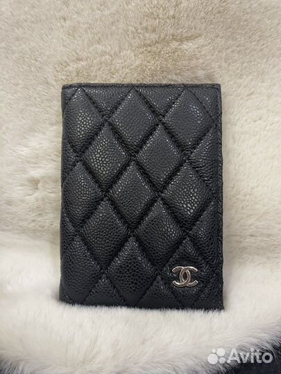 Обложка Шанель в качестве LUX