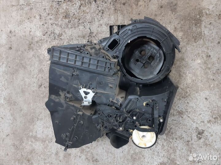 Корпус отопителя Ford Focus 2