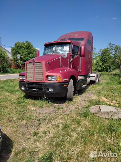 Kenworth T600, 2002