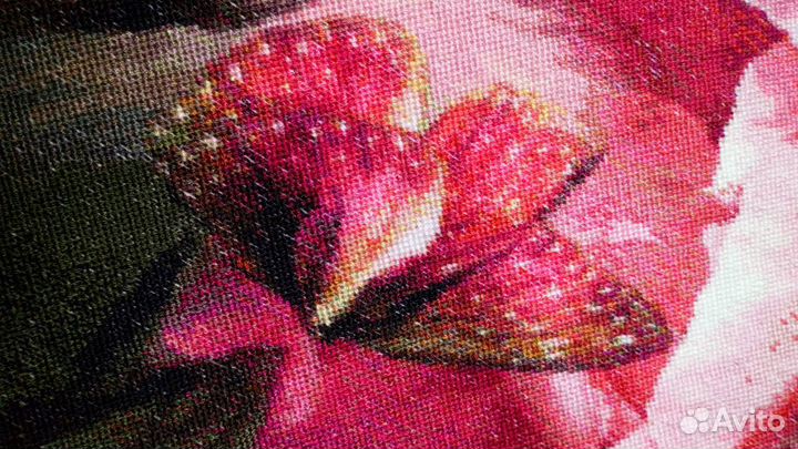 Картина ручная вышивка