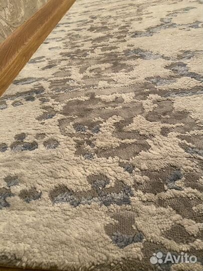 Ковер шерстяной