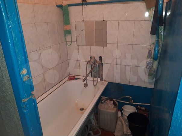 Комната 14 м² в 4-к., 5/5 эт.