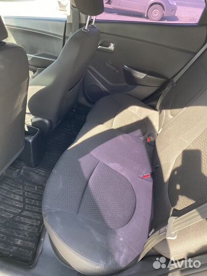 Kia Rio 1.4 МТ, 2014, 151 000 км