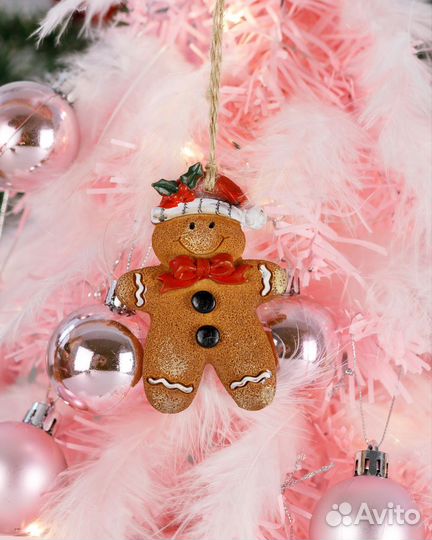 Новогодние игрушки на ёлку