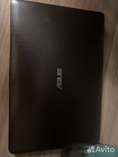 Ноутбук asus