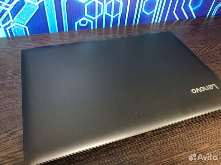 Ноутбук Lenovo витринный образец