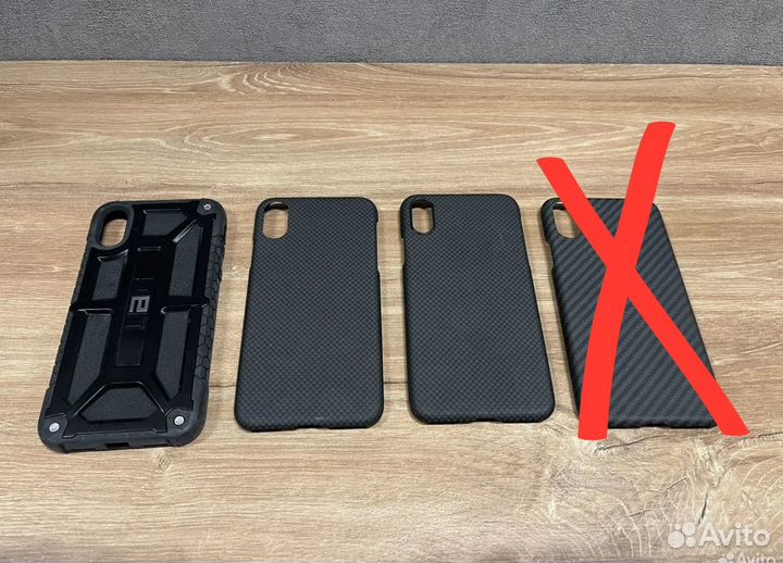 3 чехла pitaka, 1 UAG на iPhone X