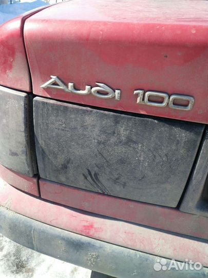 Фонарь задний левый крышки багажника Audi 100 Ауди