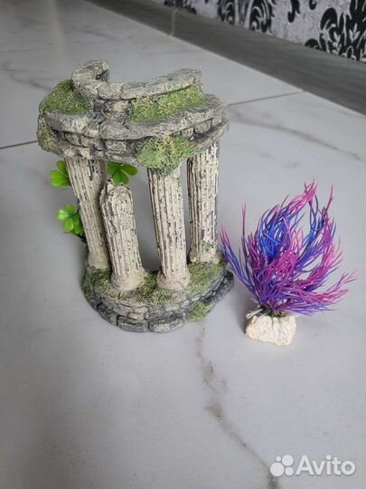 Украшения для аквариума